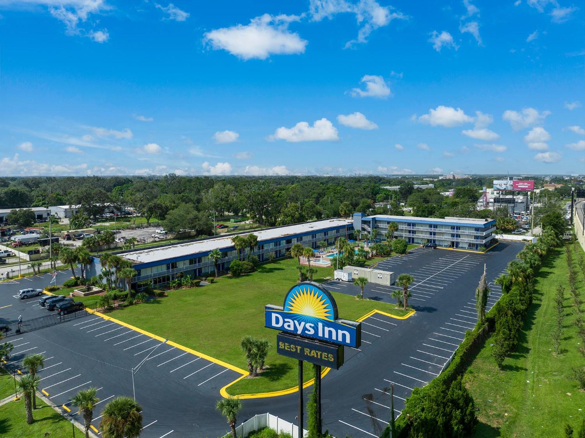 Days Inn By Wyndham Orlando Downtown Экстерьер фото